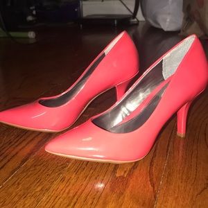 Alfani Flex n Step Patent Leather Coral Heels